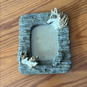 Gray Wolf Family Resin Photo Frame - Unbranded